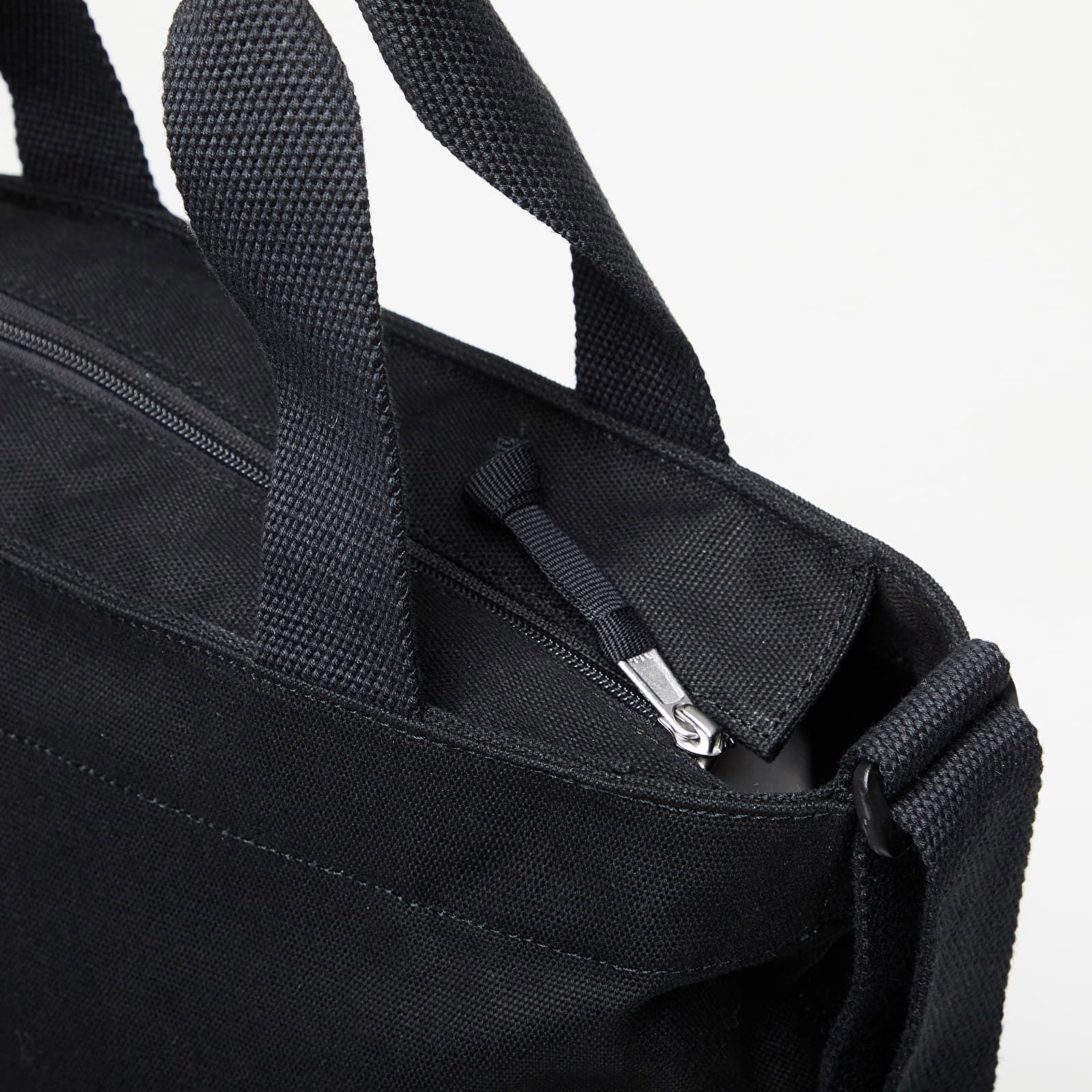 ® Icon Tote Bag