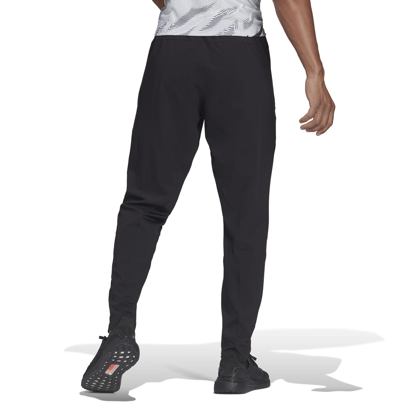 Nohavice a džínsy adidas Originals Training Pant Čierna | HA6365, 1