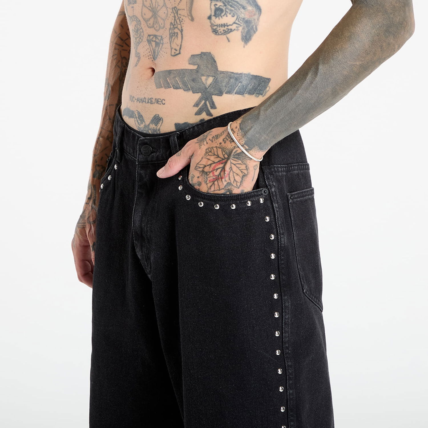 Šortky Pleasures PLEASURES Daft Club Lucky Studded Denim Shorts Čierna | P25DP005-BLACK, 1