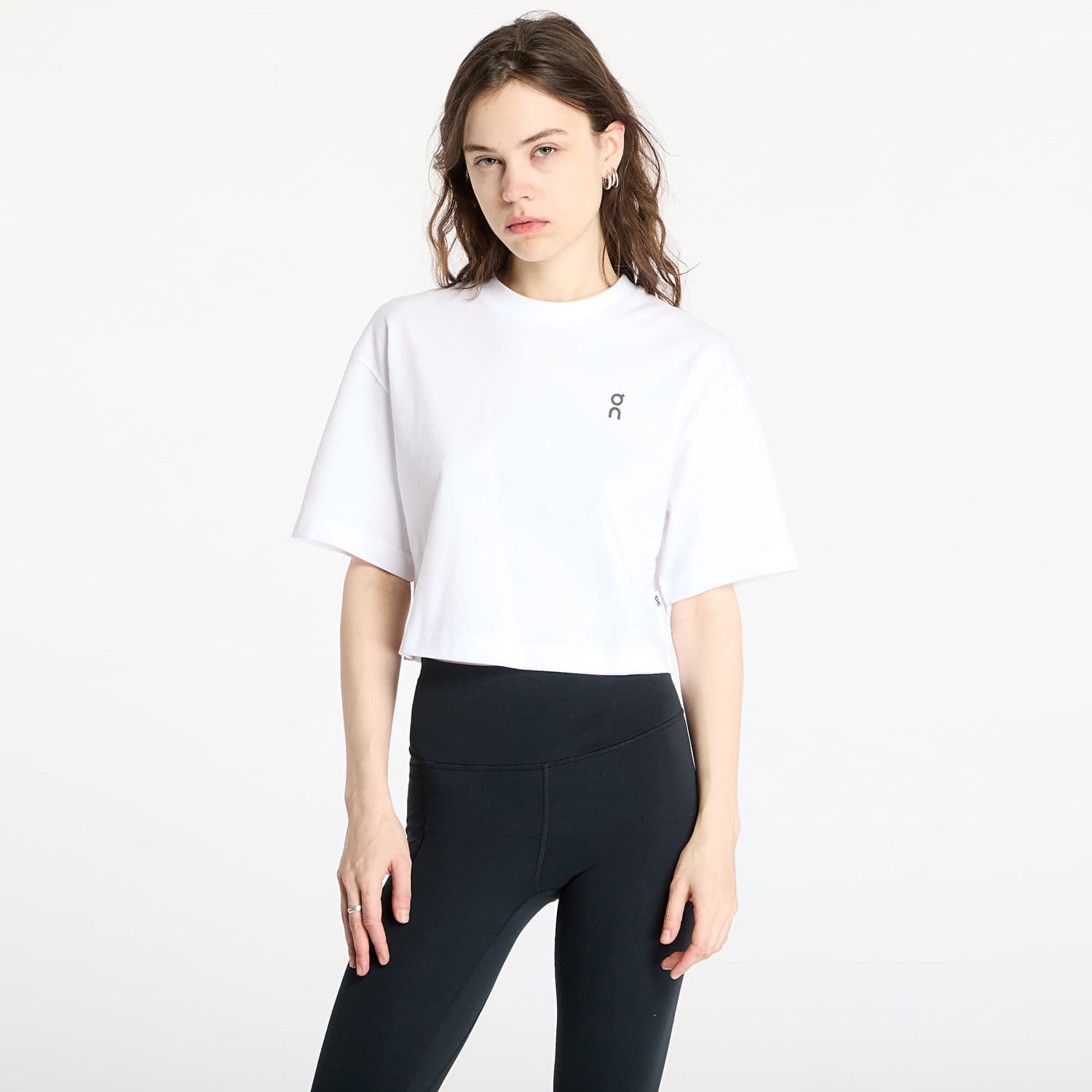 Crop Top On Running Club Boxy Cropped T-Shirt Biela | 1WF11120069 W, 0