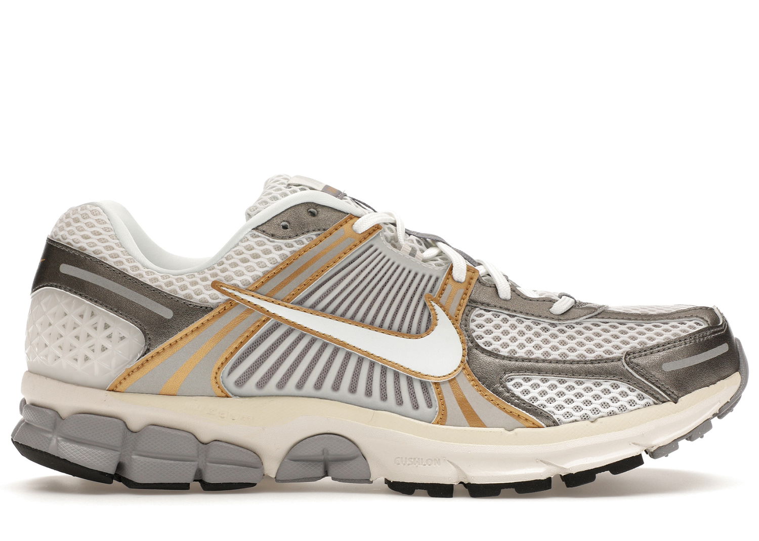 Tenisky a topánky Nike Zoom Vomero 5 Platinum Tint Metallic Gold Béžová | HJ7247-099, 0
