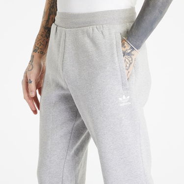 Tepláky adidas Originals Essentials Pants Šedá | IA4833, 2