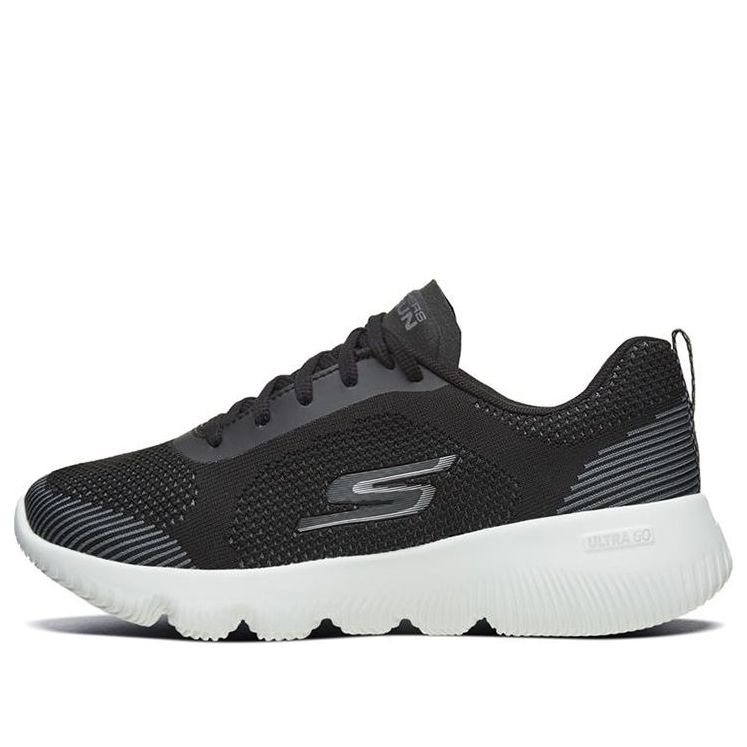 Tenisky a topánky Skechers Go Run Focus Čierna | 15178-BKW