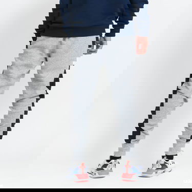 Tepláky Under Armour Baseline Fleece Jogger Šedá | 1366527-011, 1