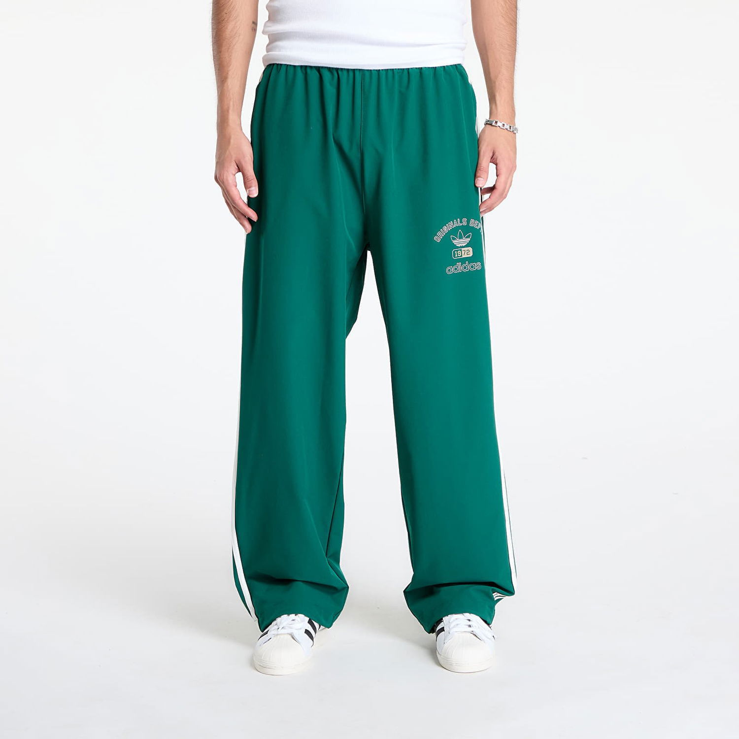 Nohavice adidas Originals adidas Originals Dept. Woven Firebird Track Pants Zelené | KD6254, 0