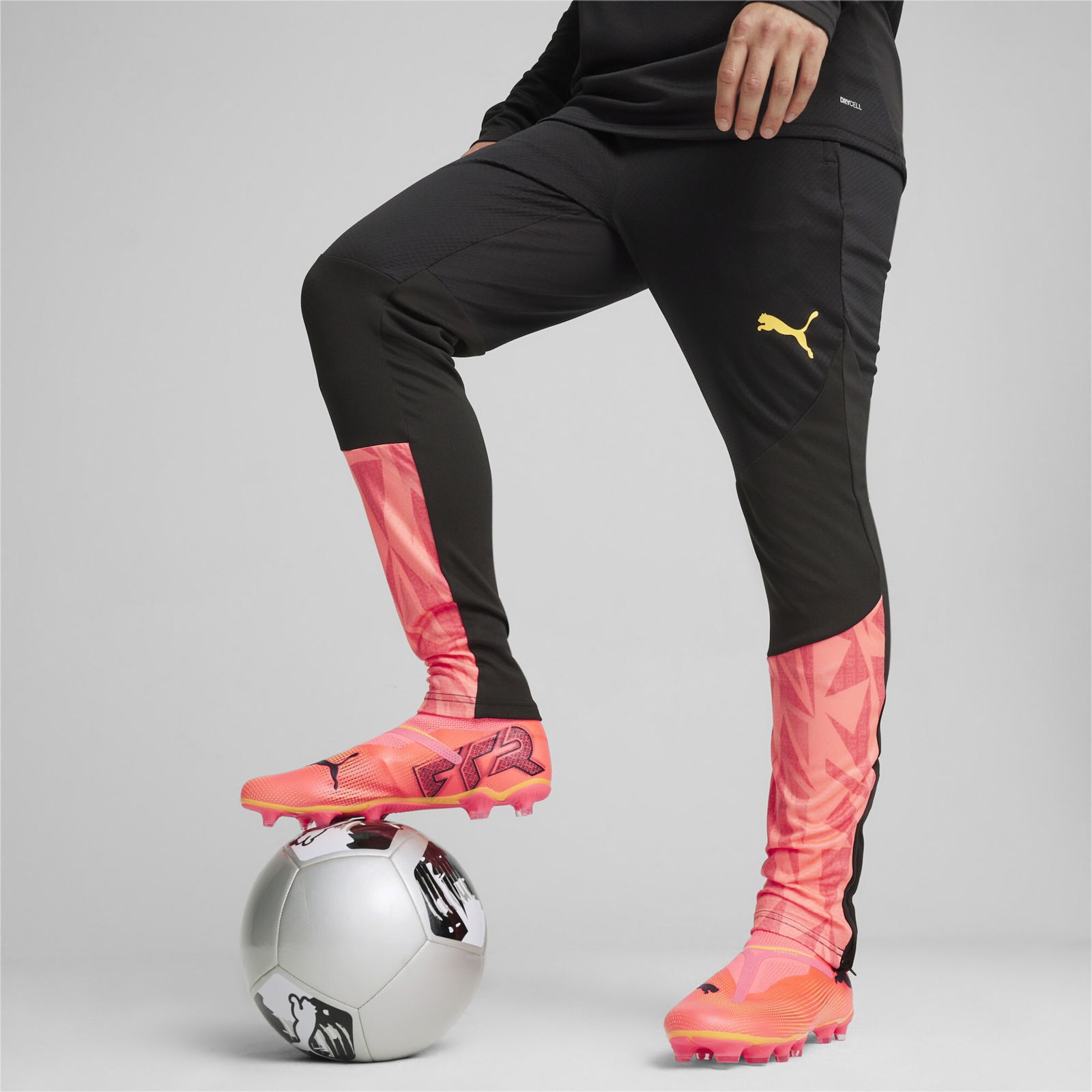 individualFINAL FF. Training Pants