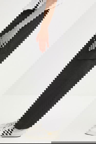 Cargo nohavice adidas Performance Adicolor Classics 3-Stripes Cargo Pants Čierna | JY1390, 1