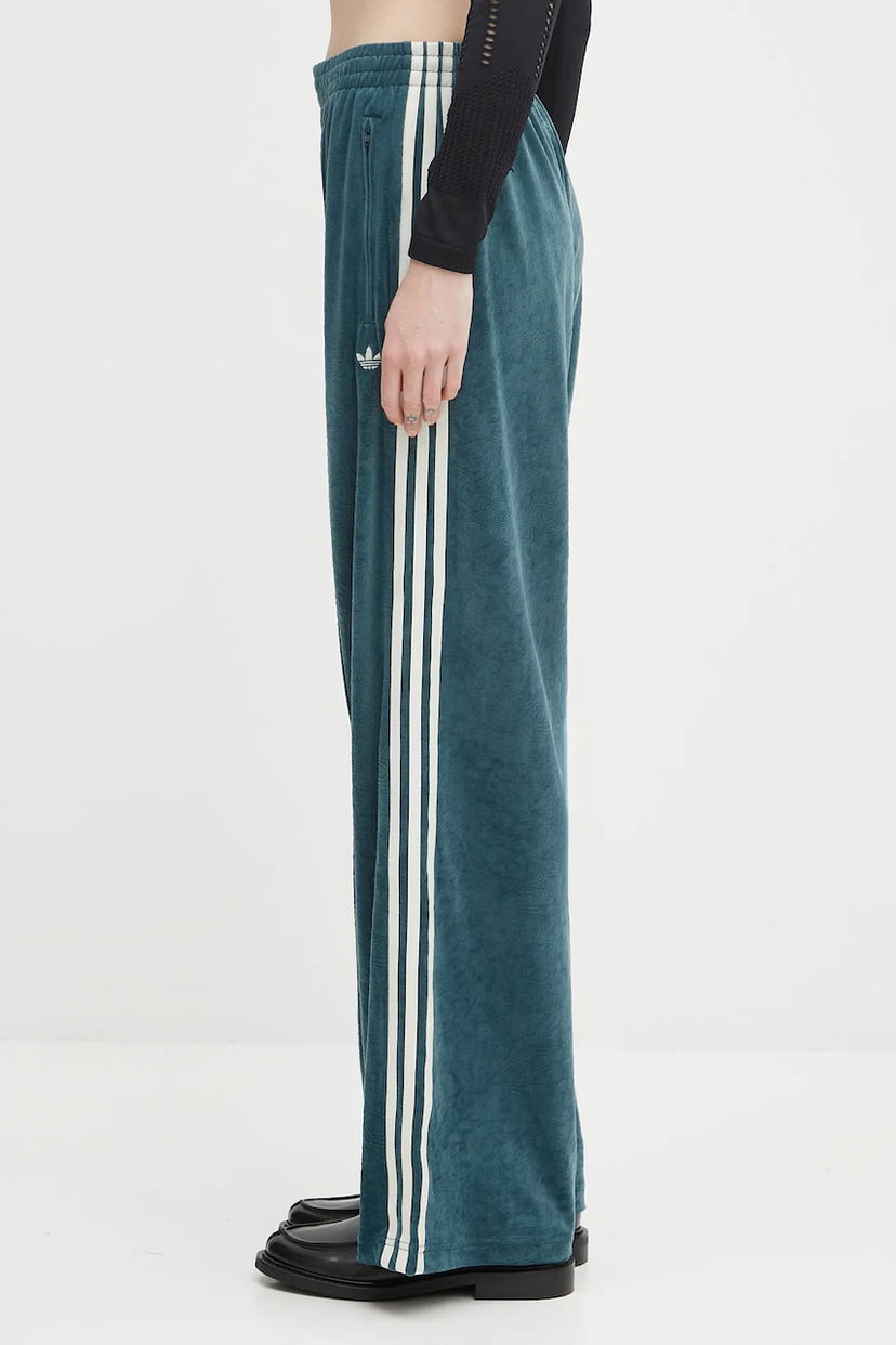Nohavice adidas Originals adidas Originals Fb Liberty Tp Velour Track Pants Zelené | JW5268