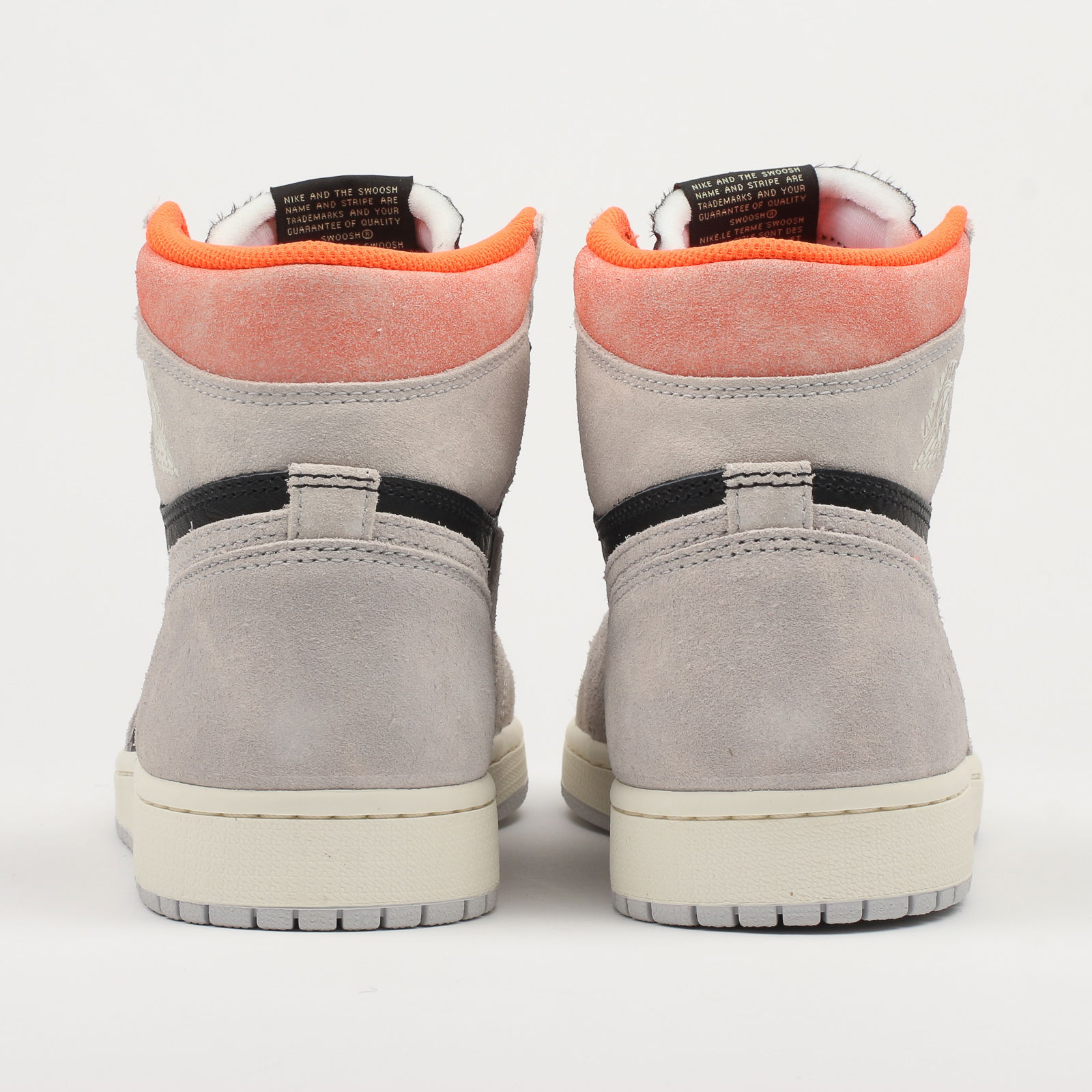 Air Jordan 1 Retro High OG "Neutral Grey"