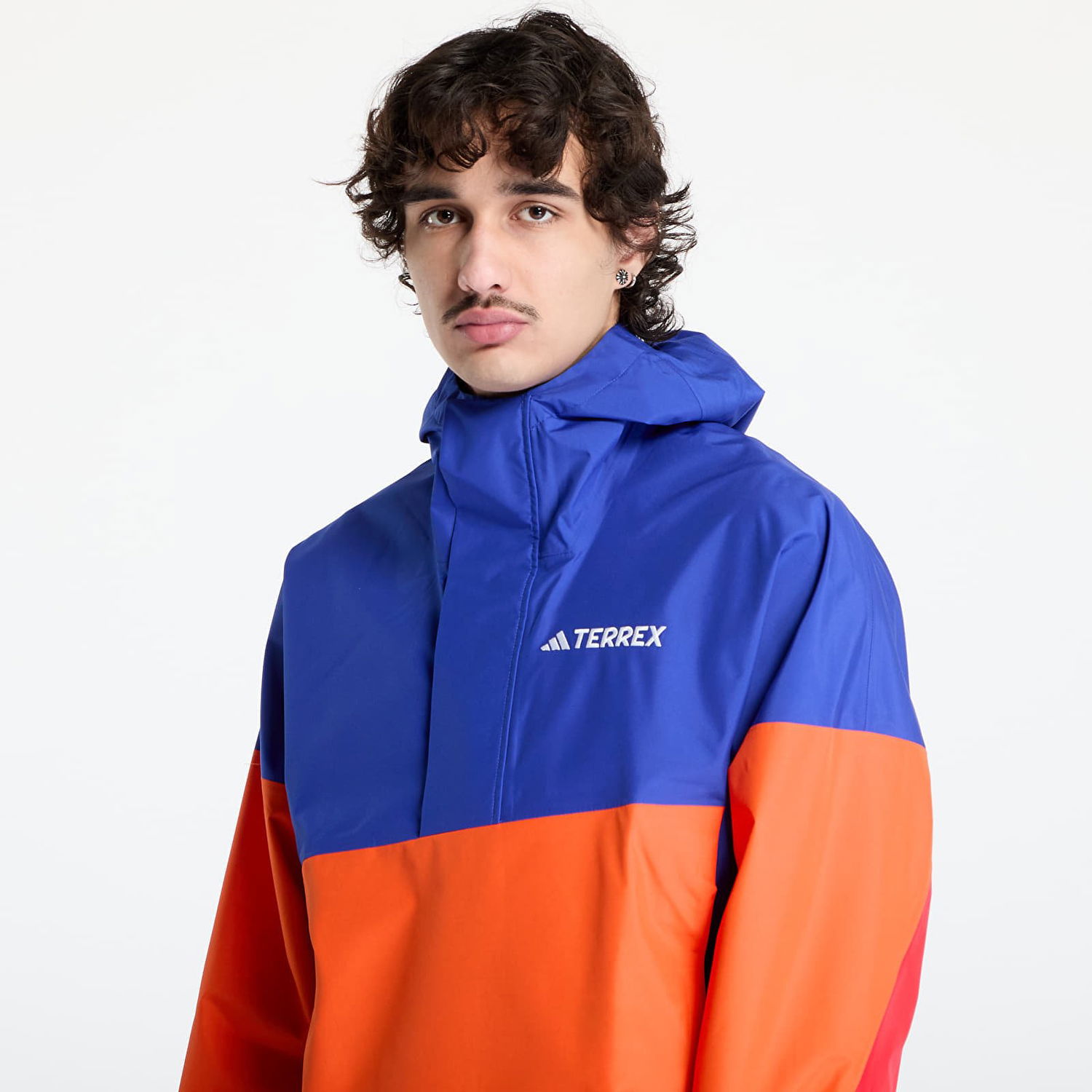 Vetrovka adidas Performance Terrex Xploric 2.5L Climaproof Windbreaker Modrá | JD8348, 1