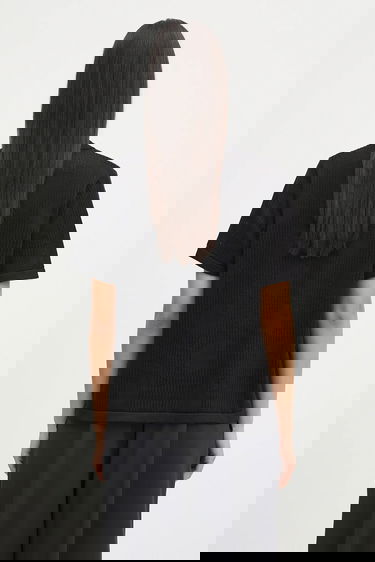 Polo tričko Carhartt WIP Temple Short Sleeve Regular Fit Perforated Knit Polo Shirt Čierna | I034541.89XX, 2