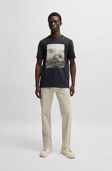 Tričko BOSS BOSS T-Shirt with Desert Graphic Print Čierna | 50539187, 1