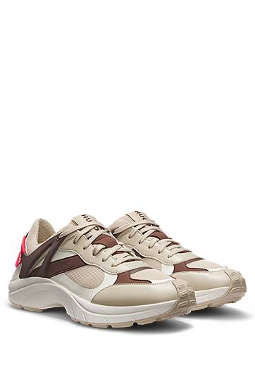 Tepláky BOSS Logo-Backtab Mesh Trainers Béžová | 50548197