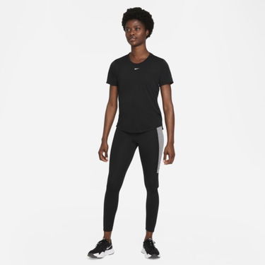 Tričko Nike Dri-FIT One Standard-Fit Short-Sleeve Top Čierna | DD0638-010, 3