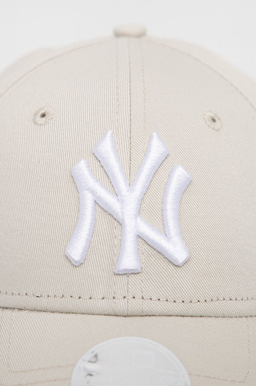 Šiltovka New Era 940W MLB League Essential 9forty New York Yankees Cap Béžová | 60292635.STNWHI, 1