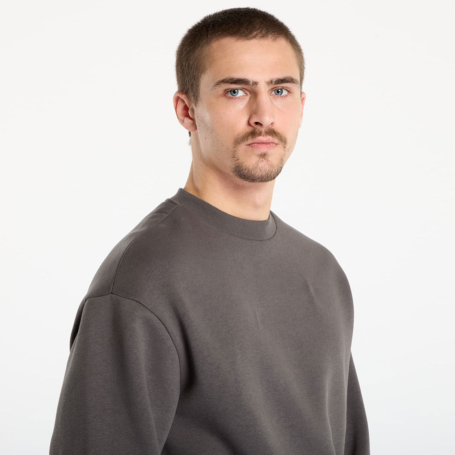 Mikina Urban Classics Fluffy Crewneck Sweatshirt Šedá | TB6751-03516, 1