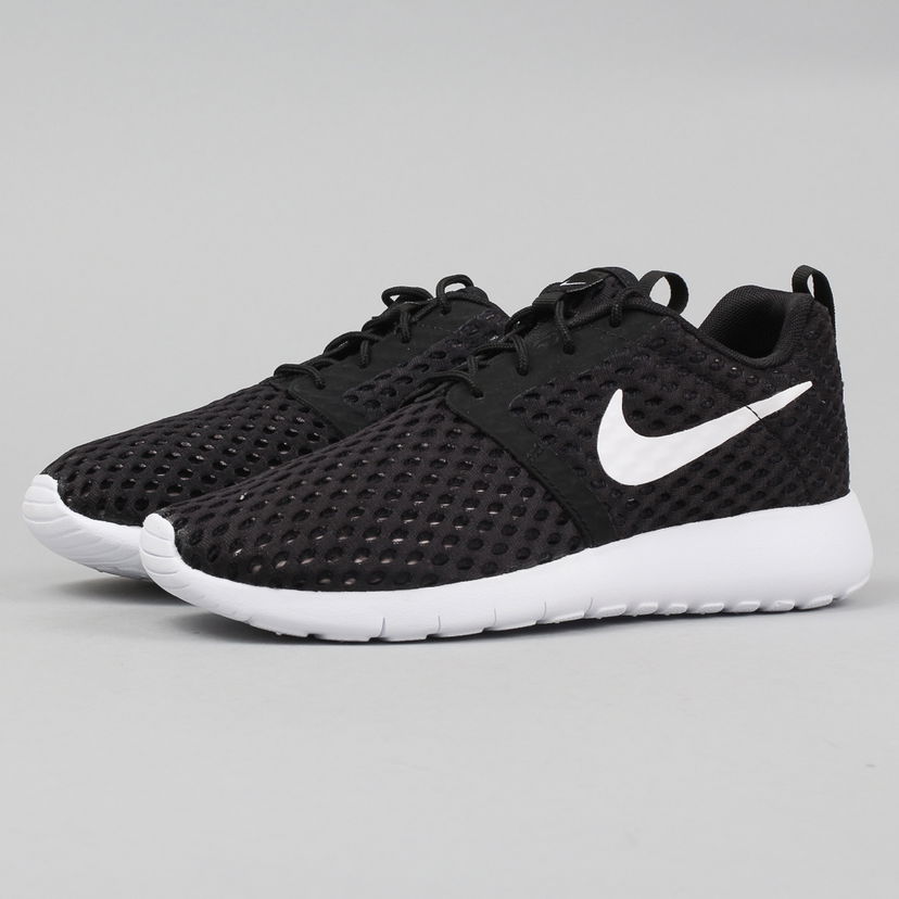 Tenisky a topánky Nike Roshe One Flight Weight Čierna | 705485-008
