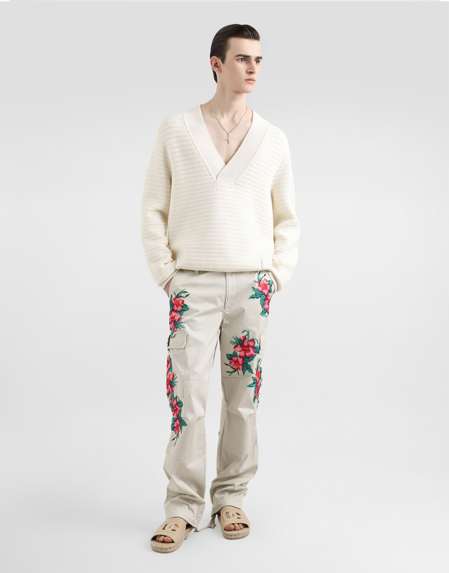 Cargo nohavice Dolce & Gabbana Dolce & Gabbana Cotton Cargo Pants with Floral Embroidery Biela | GP03LZFUFKYM2826, 1