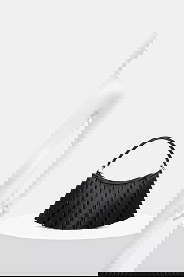 Taška cez rameno Lacoste Lacoste Pleated Leather Shoulder Bag Čierna | NU5015DP, 7