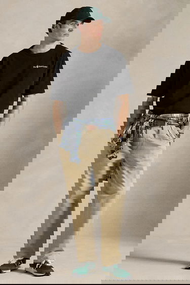 Tričko Polo by Ralph Lauren Polo Ralph Lauren Embroidered Logo Short-Sleeve Crew Neck T-Shirt Čierna | 710964714, 2