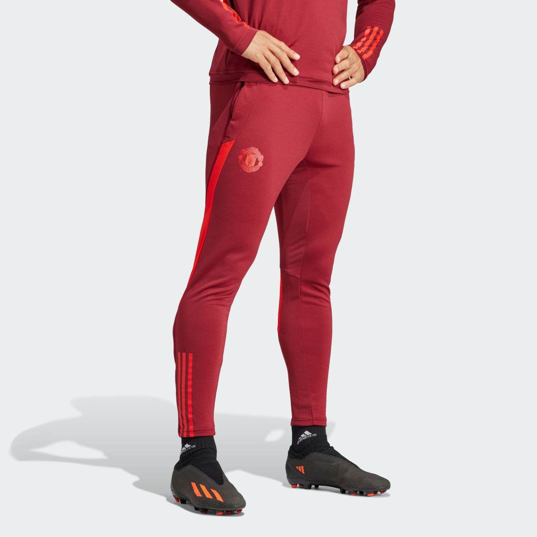 Tepláky adidas Originals Manchester United Tiro 23 Training Červená | IA7282, 1