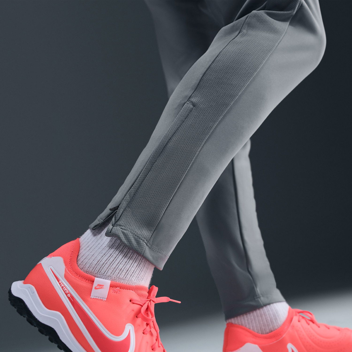 Nohavice Nike Nike Academy Dri-FIT Knit Pants Šedá | hj3776-066, 1