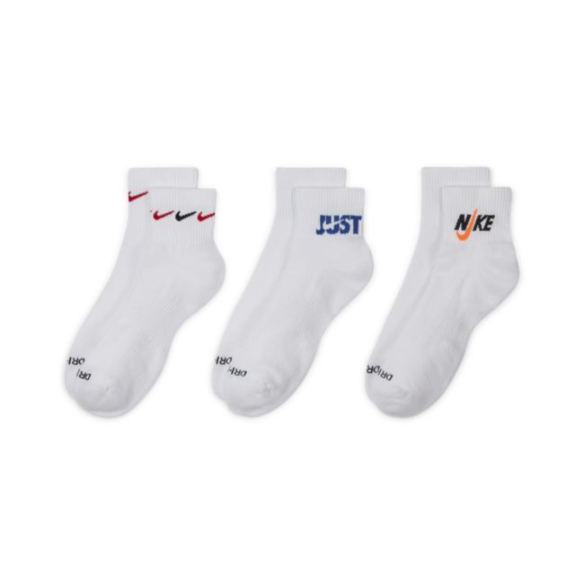 Everyday Plus Cushioned Training Ankle Socks (3 Pairs)