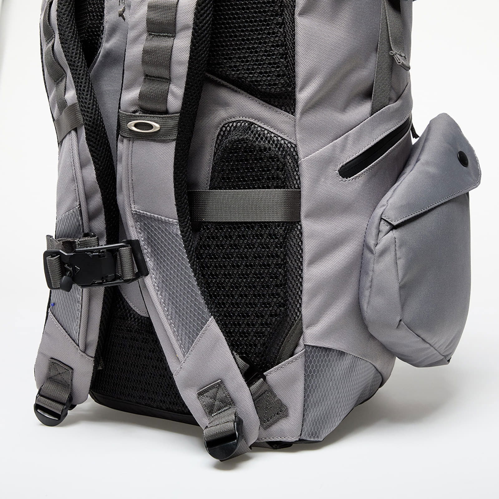 Latitude Flex Pack Granite Grey 30 l