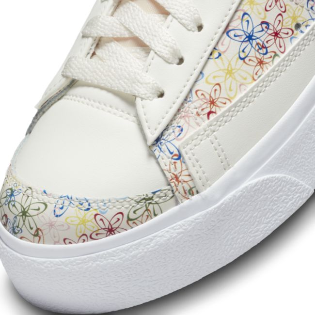 Blazer Low Platform W