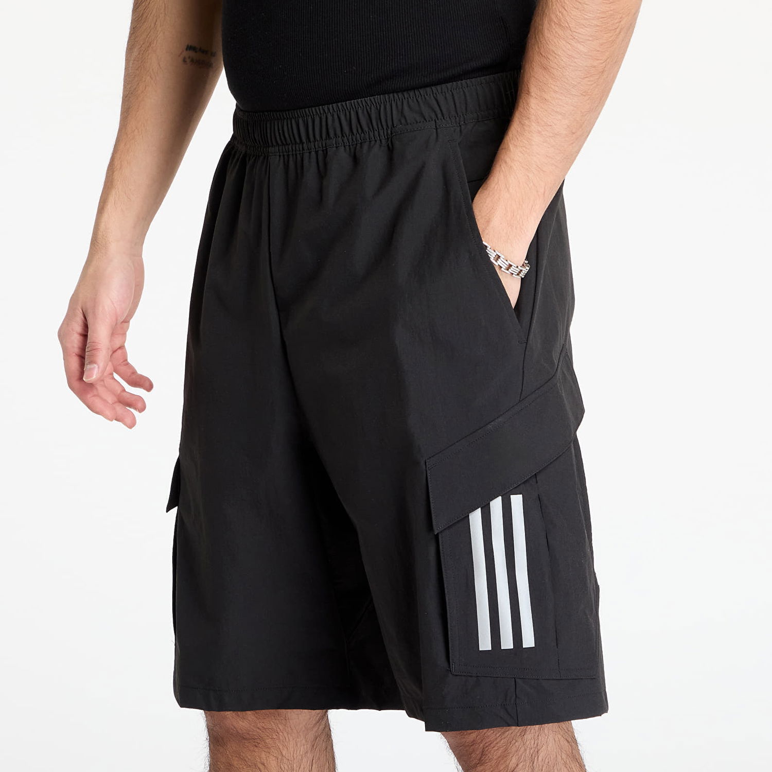 Šortky adidas Performance Mercedes - AMG Petronas Formula One Team Mechanics Shorts Čierna | JX8279, 1