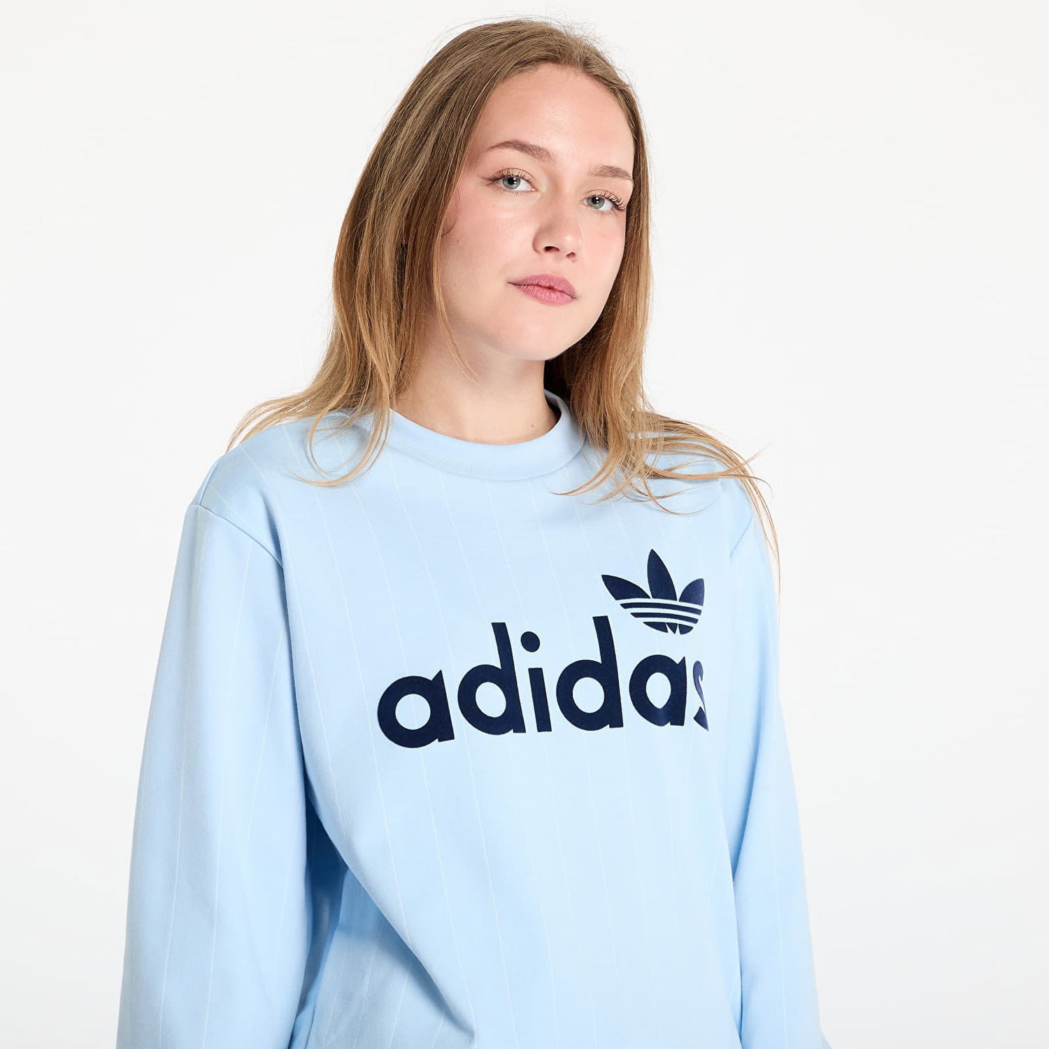 Sveter adidas Originals Pinstripe Graphic Sweatshirt Modrá | JN1235, 1