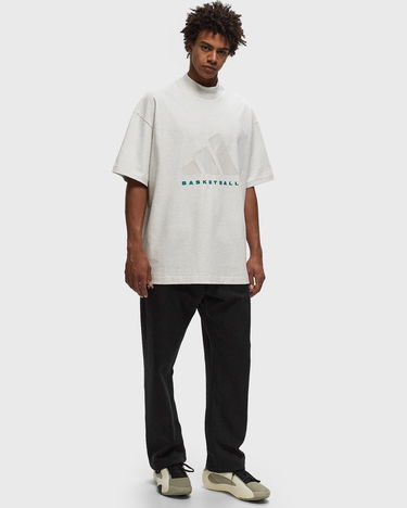 Tričko adidas Originals adidas BASKETBALL T-SHIRT, Grau Biela | IW5645, 1