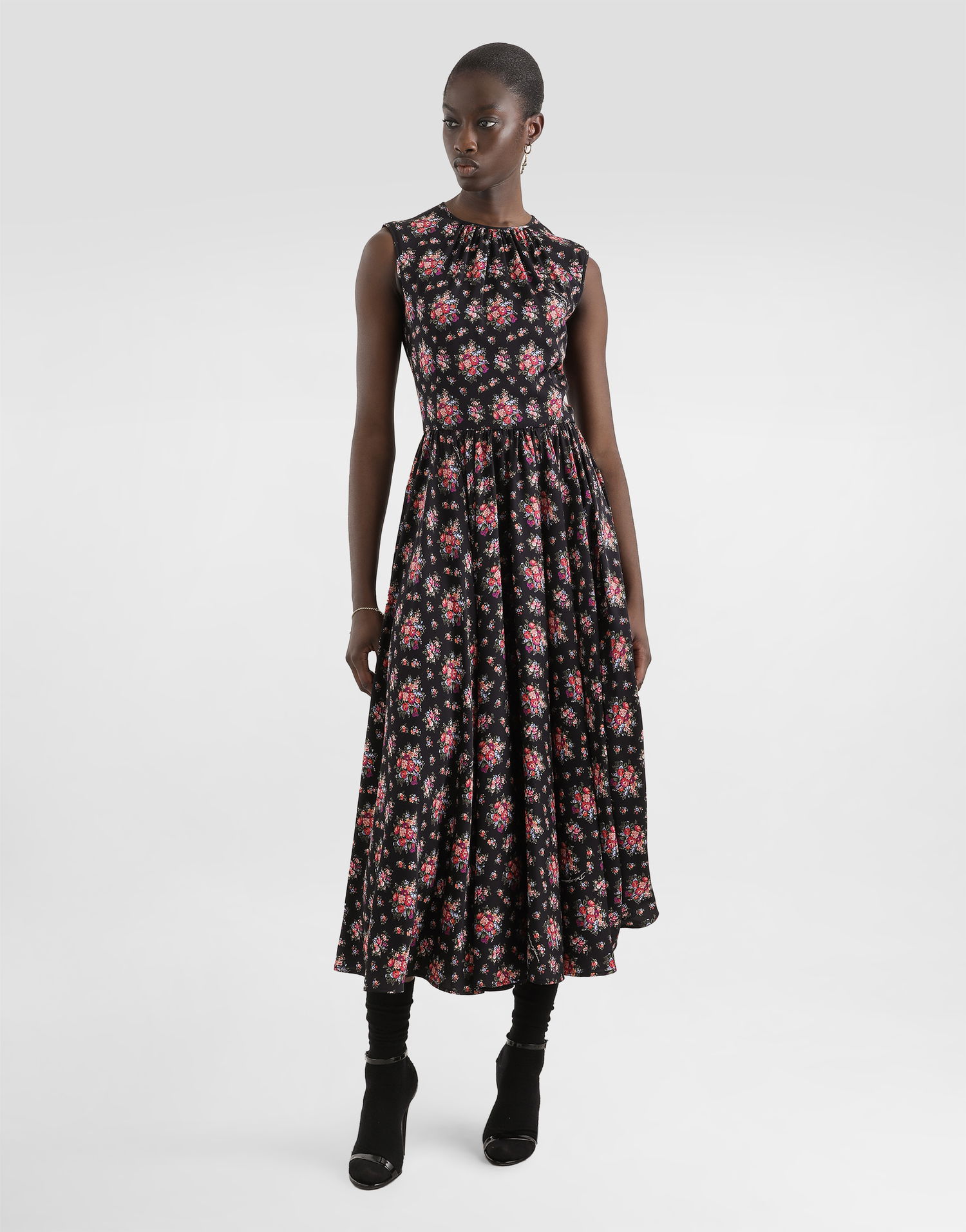 Šaty Dolce & Gabbana Dolce & Gabbana Small Flower Bouquets-print Sleeveless Gathered Neck Charmeuse Midi Dress Rôznofarebný | F60H2TFSA78HN5XK, 1