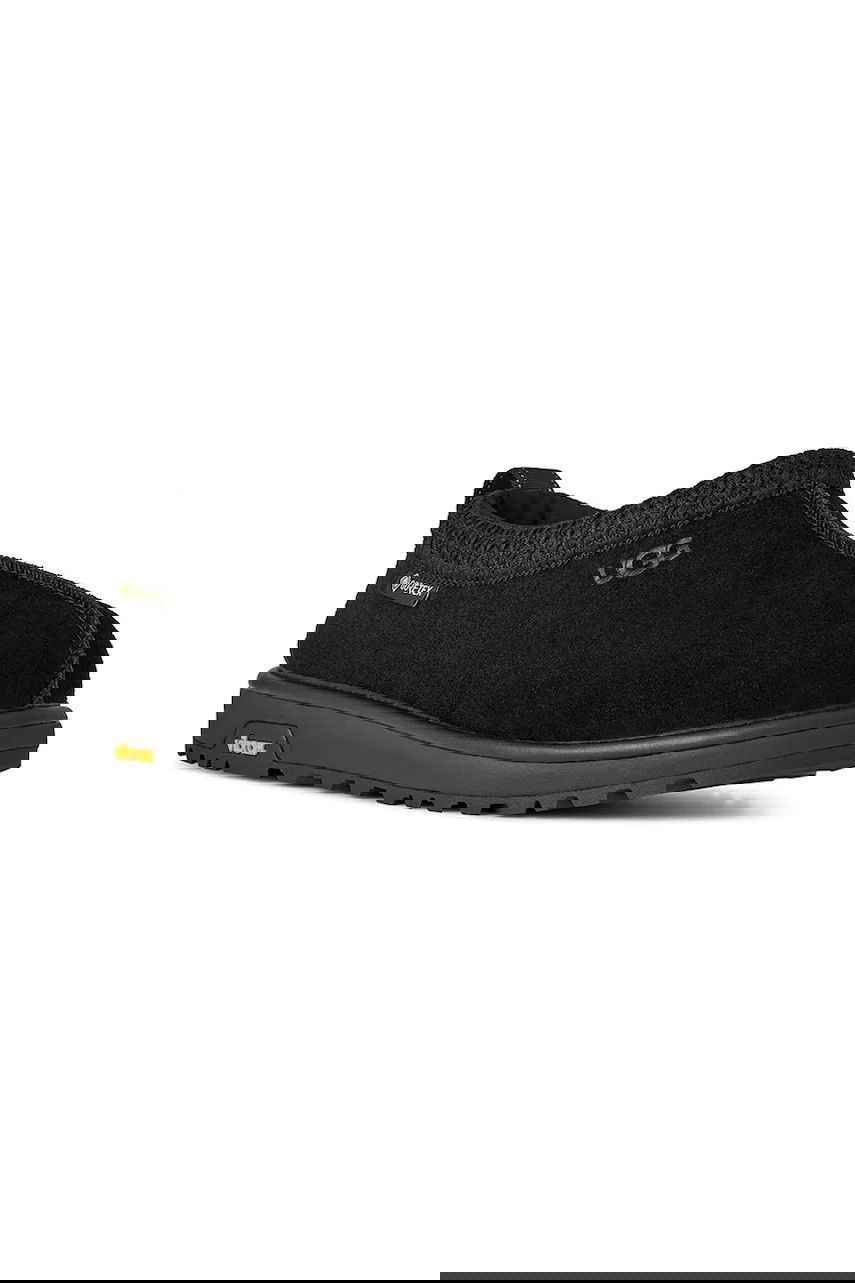 Tenisky a topánky UGG Tasman GTX Suede Slipper with GORE-TEX and Vibram Sole Čierna | 1171304.BLK, 1