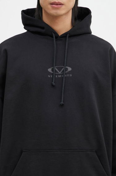 Mikina VETEMENTS Oval Logo Cropped Boxy Hoodie Čierna | UA66HD600BB, 3