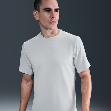 Tričko Nike Primary Dri-FIT Short Sleeve T-Shirt Šedá | HJ4043-025, 0