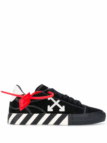 Tenisky a topánky Off-White Low Vulcanised Čierna | OWIA216E20LEA0011001, 0