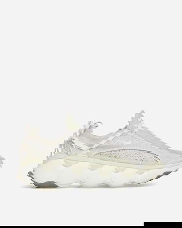 Tenisky a topánky Nike Flyknit Bloom "Light Bone" W Šedá | FD2149-002, 3