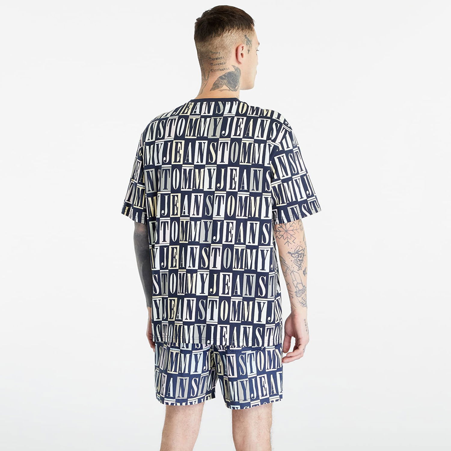 Tričko Tommy Hilfiger Oversized Tommy All Over Print T-Shirt Rôznofarebný | DM0DM16327 DX2, 1