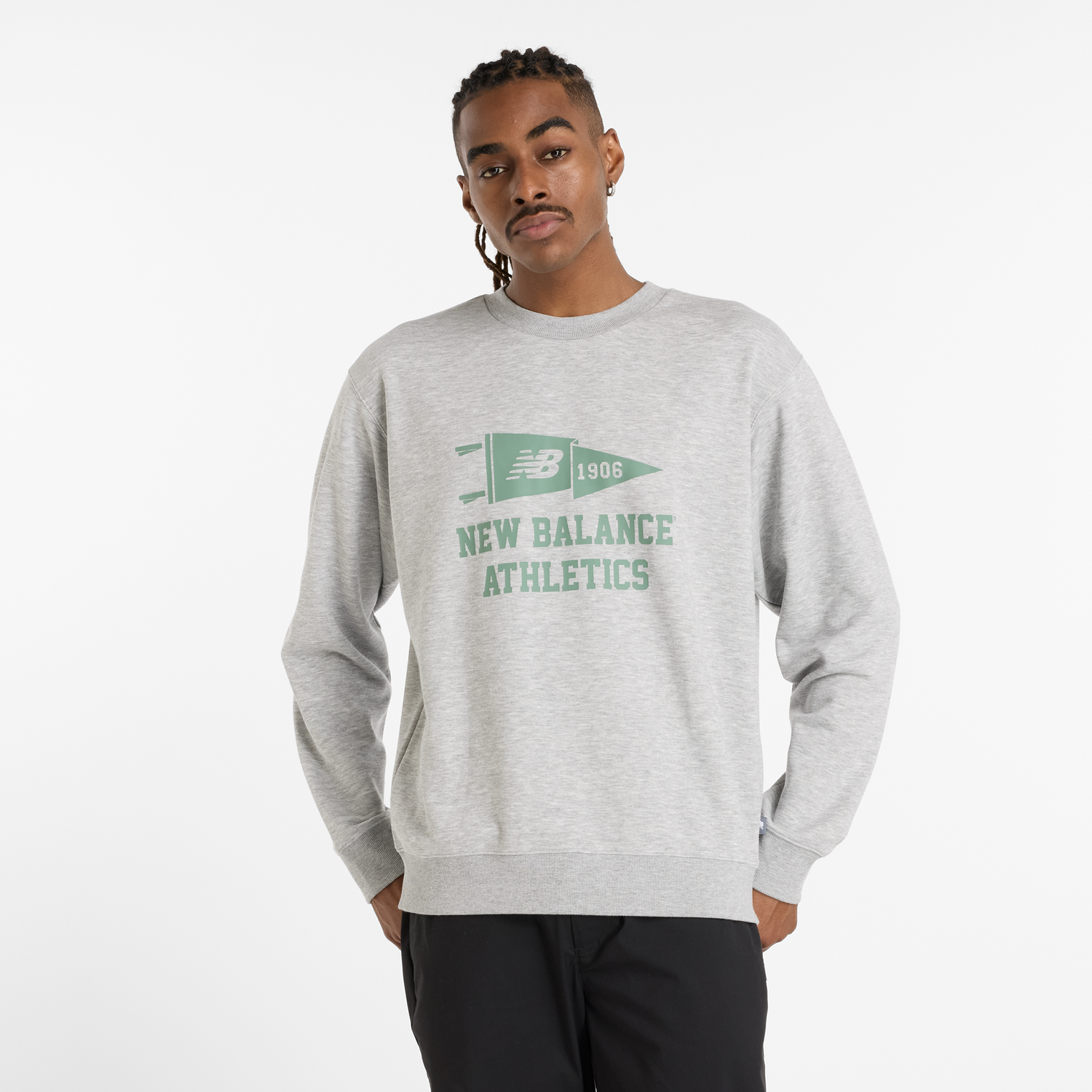 Mikina New Balance Athletics Pennant Crewneck Sweatshirt Šedá | NBMT51929AG, 0