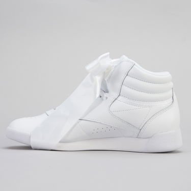Tenisky a topánky Reebok Freestyle High Satin Bow Biela | CM8903, 1