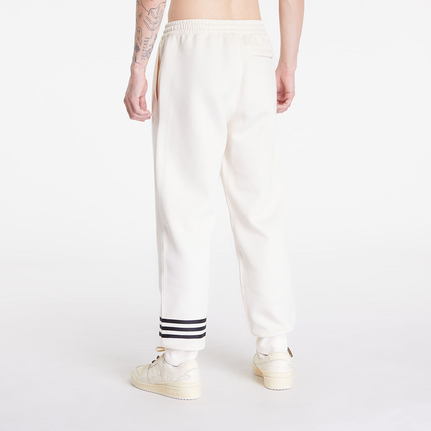 Tepláky adidas Originals Neuclassics Pants Wonder White Biela | JF9153, 1