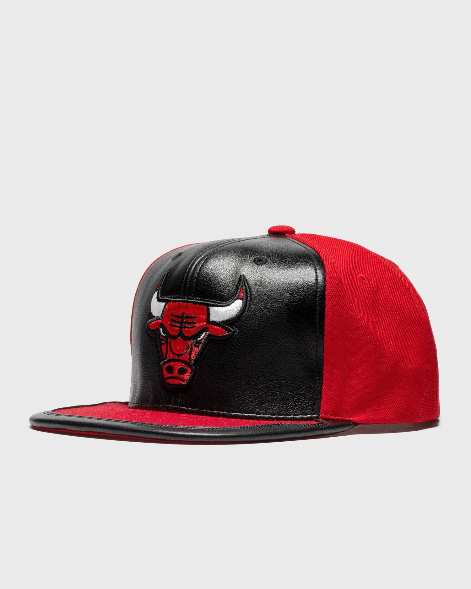 Šiltovka Mitchell & Ness CHICAGO BULLS DAY ONE SNAPBACK Čierna | 697589735616, 0