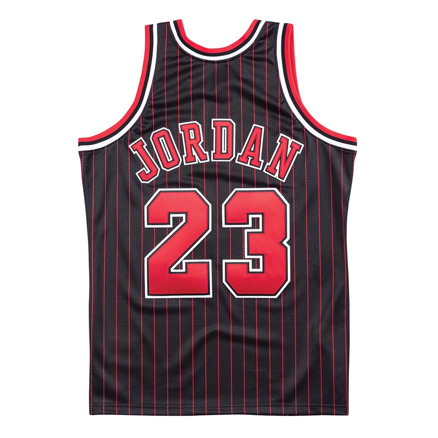 NBA Chicago Bulls Michael Jordan 1996-97 Authentic Jersey