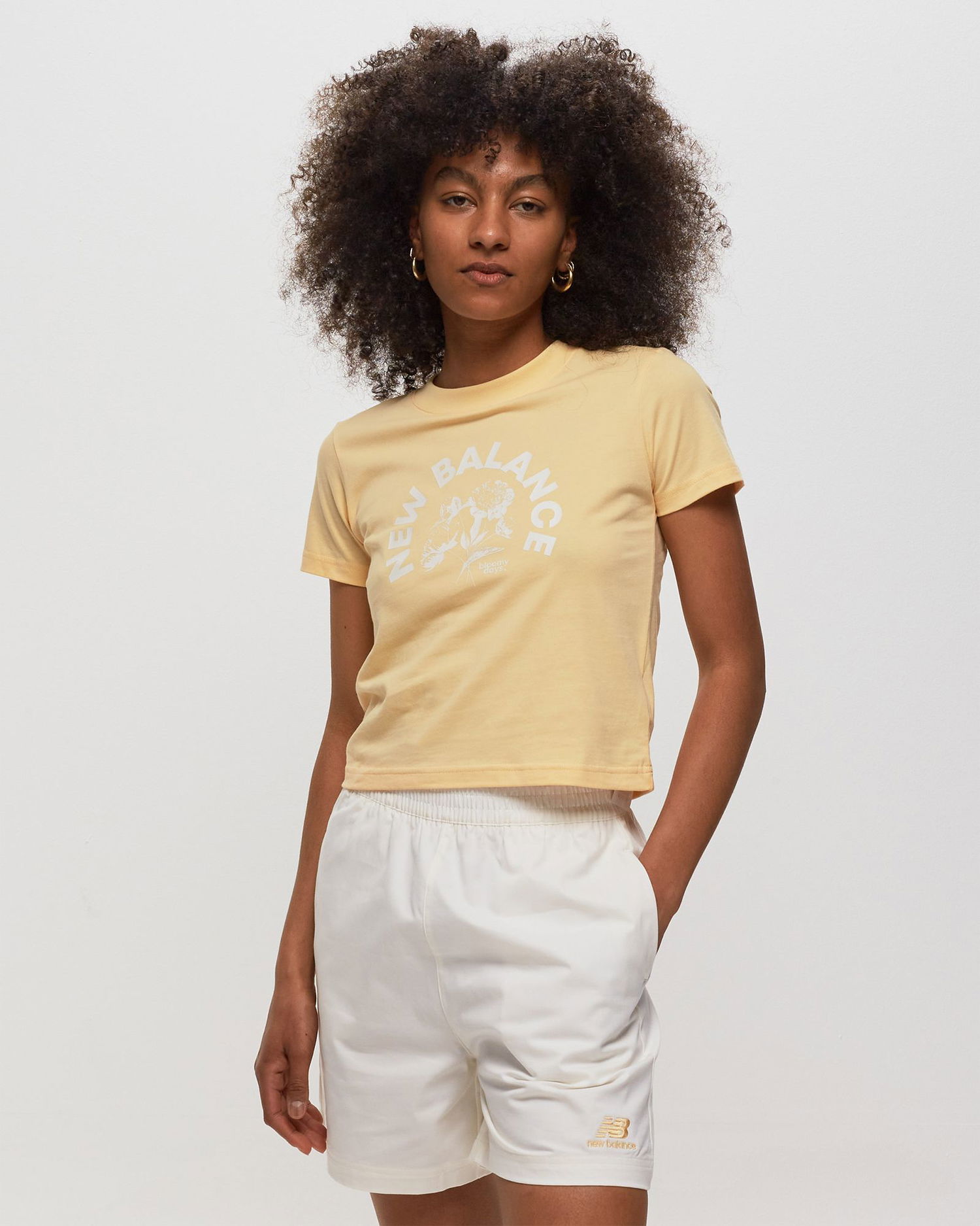 Tričko New Balance Bloomy Short Sleeve Boxy Tee Žltá | WT31554-RAW, 1