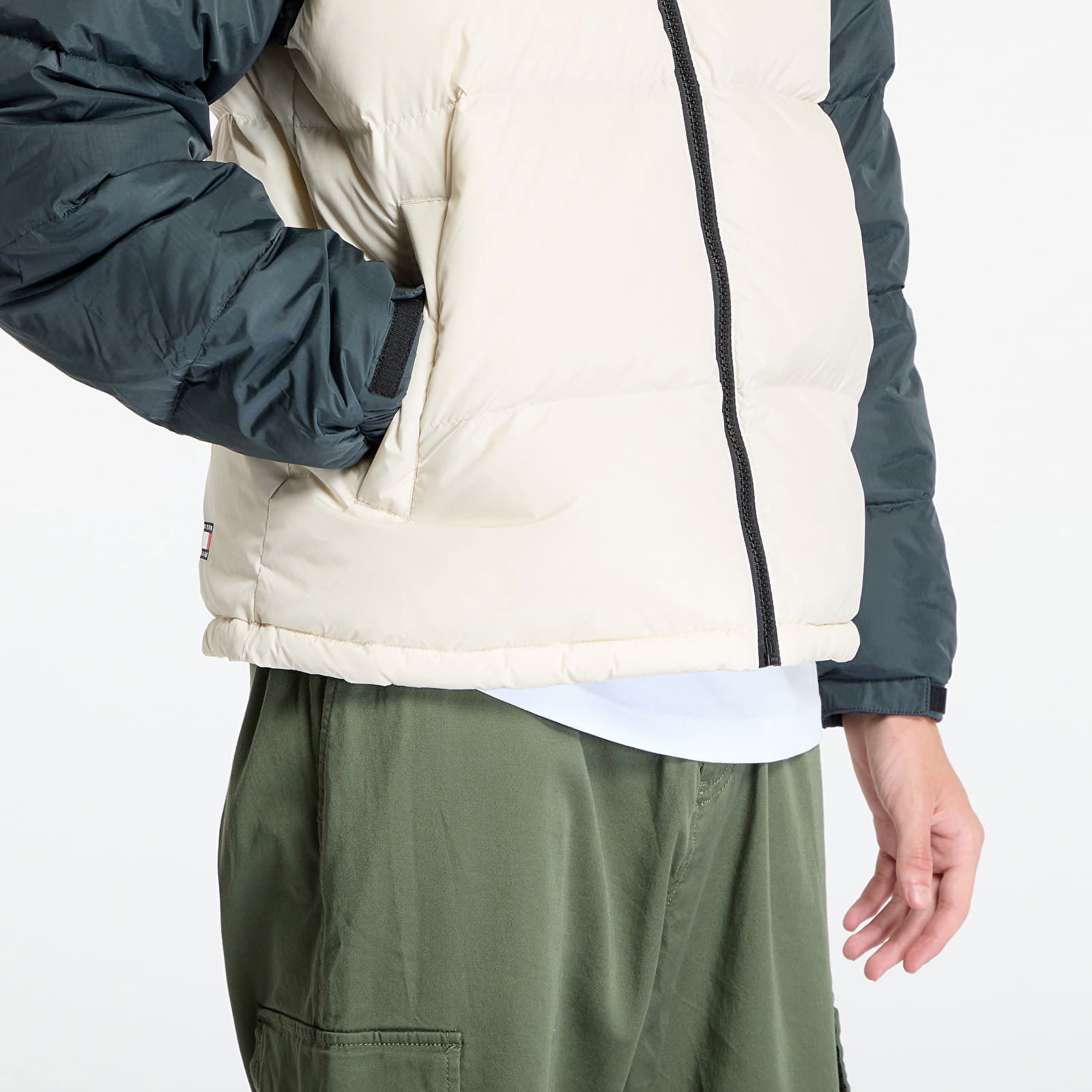 Alaska Colorblock Puffer Jacket Beige