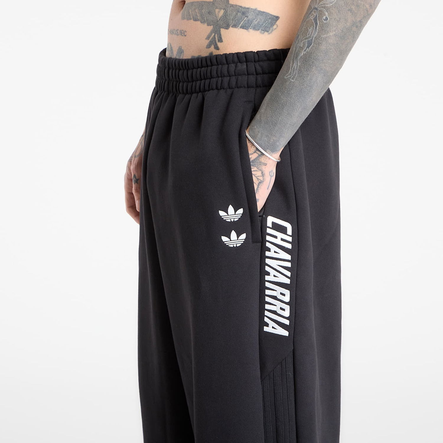 Tepláky adidas Originals Willy Chavarria Heavy Sweat Pants Čierna | KD9351, 1