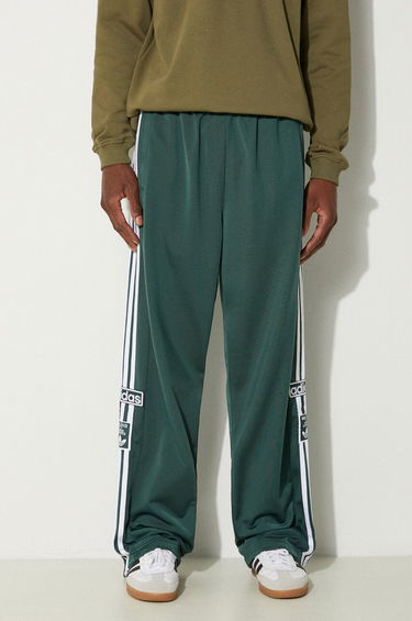 Tepláky adidas Originals Sweatpants With Application Zelené | IY9928, 0