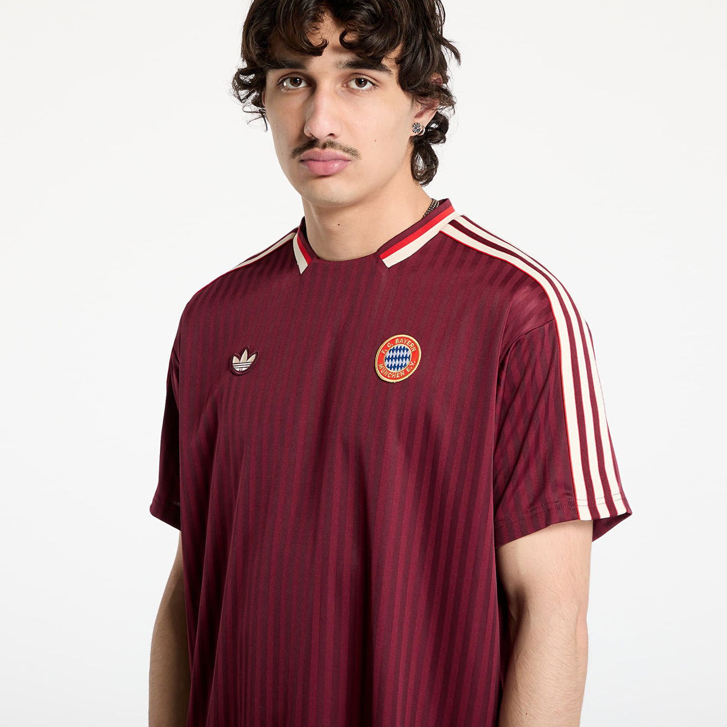 Dres adidas Performance FC Bayern Terrace Icons T-Shirt Vínová | JF0595, 1