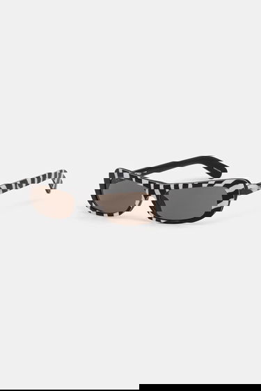 Slnečné okuliare Jacquemus Jacquemus CAPRI Sunglasses Čierna | JAC55C8SUN, 0